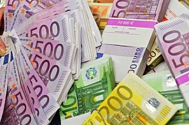 Oколо 550 милиона евробанкноти ще заменят тези в лева след присъединяването ни към еврозоната